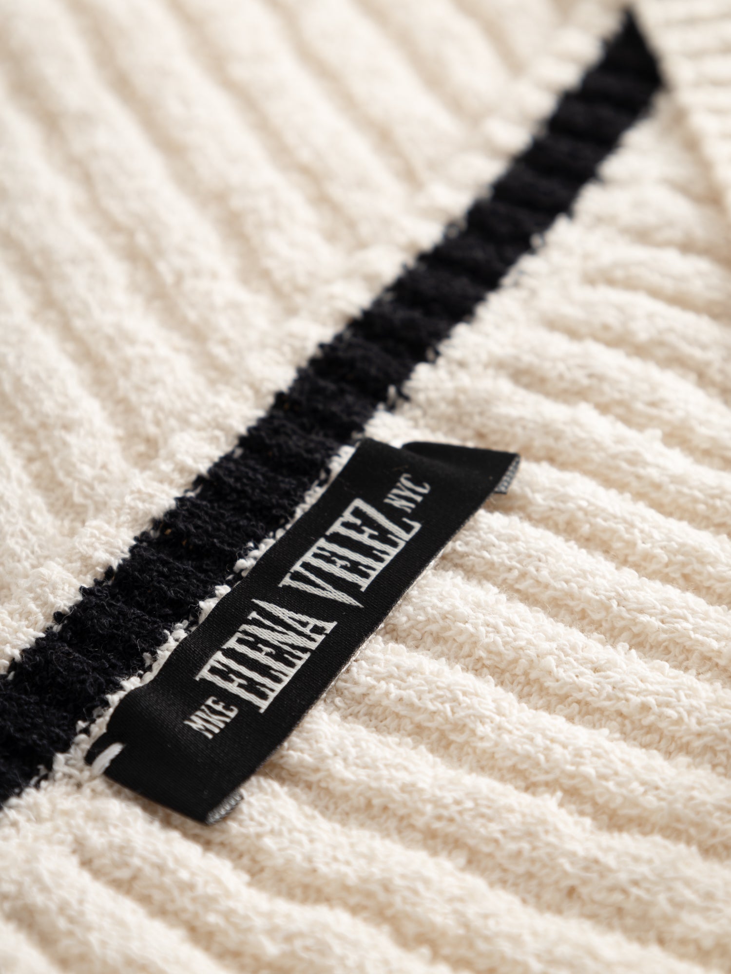 KNIT VARSITY CARDIGAN I IVORY COMBO