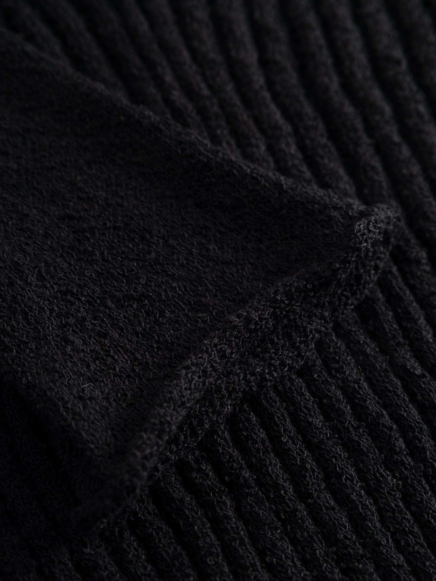 KNIT VARSITY CARDIGAN I ONYX COMBO