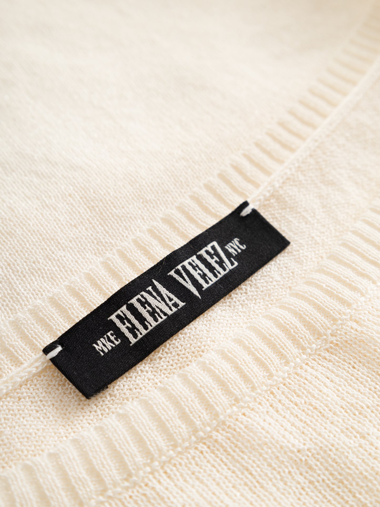 KNIT RUCHED T-SHIRT I IVORY