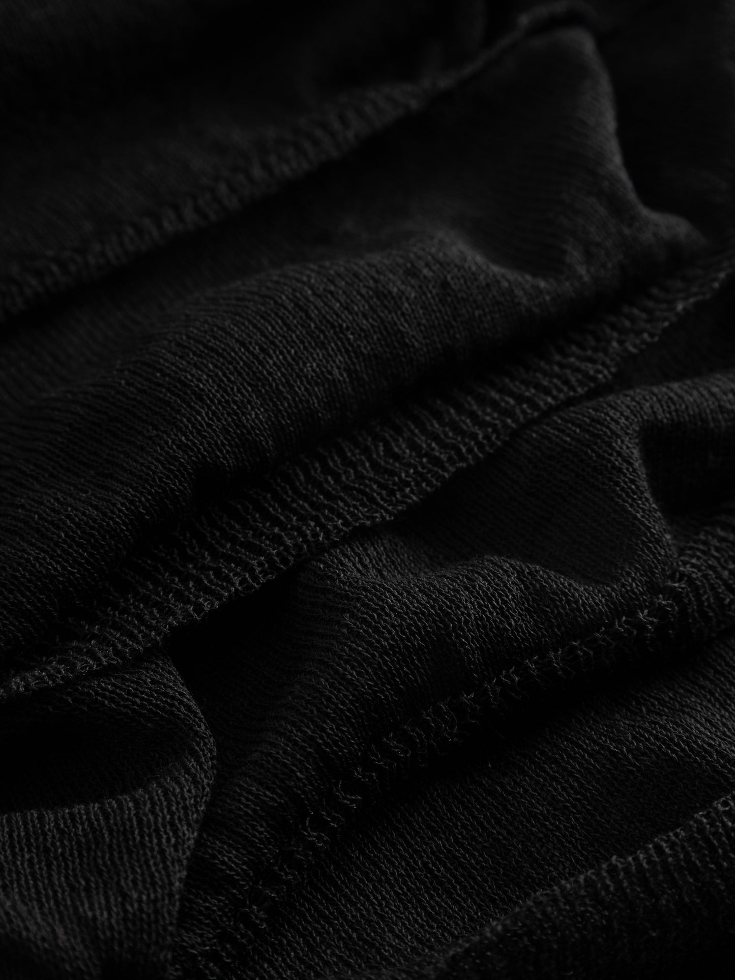 KNIT RUCHED T-SHIRT I ONYX