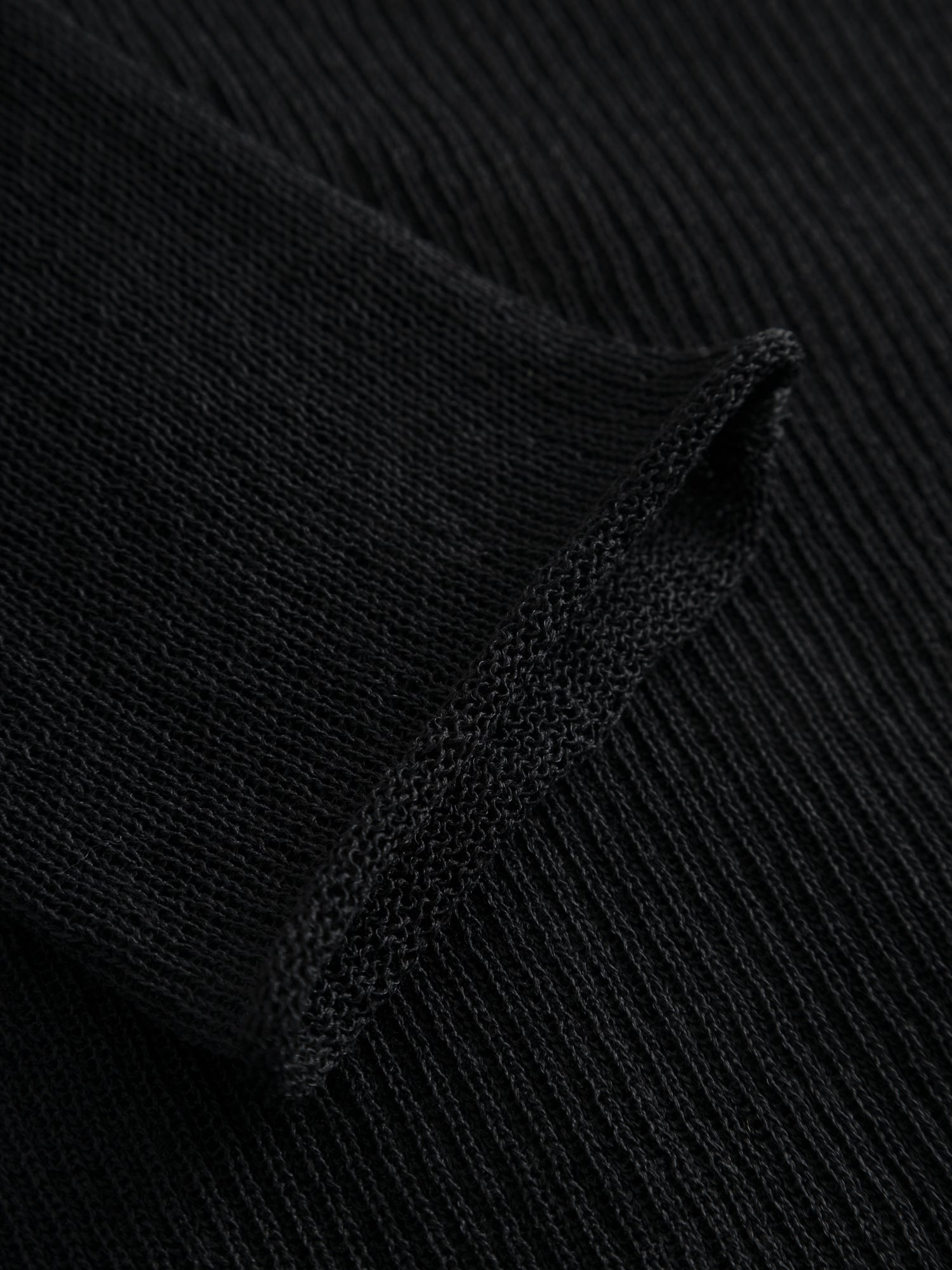 HOOK & EYE KNIT TOP I ONYX