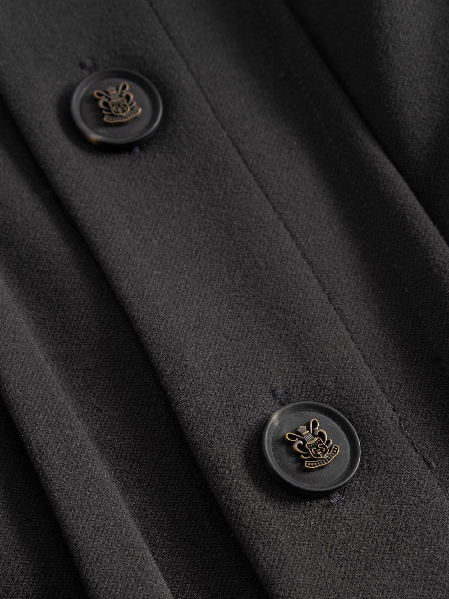 CAPTAINS TRENCH